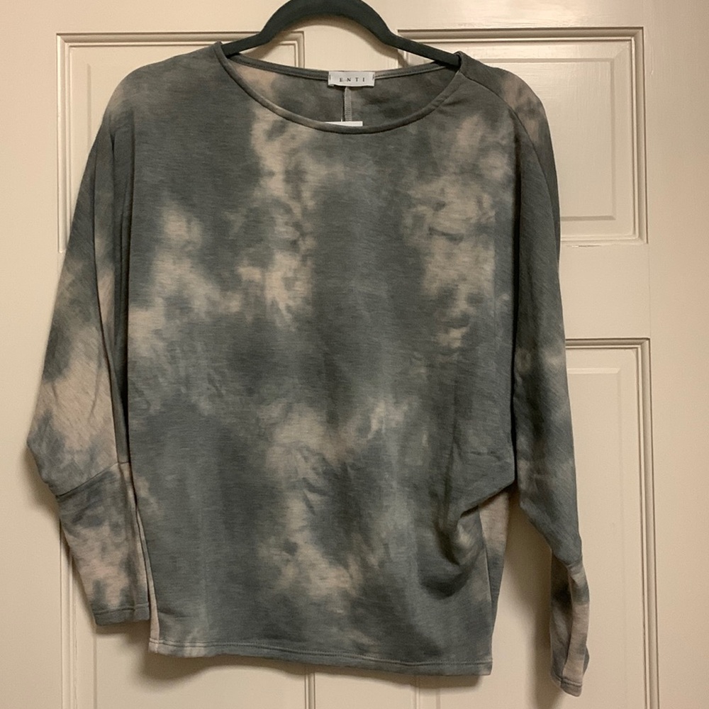 ENTI top, new with tags